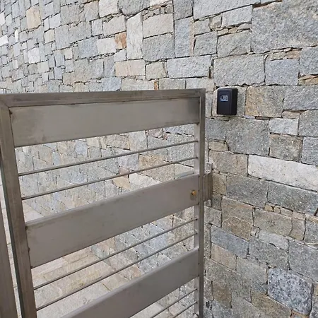 Casa Nuova * Bee