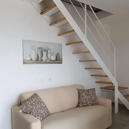 Casa Nuova Bee